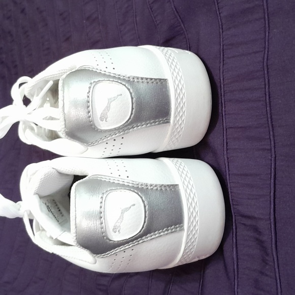 Puma sneakers - Picture 7 of 7